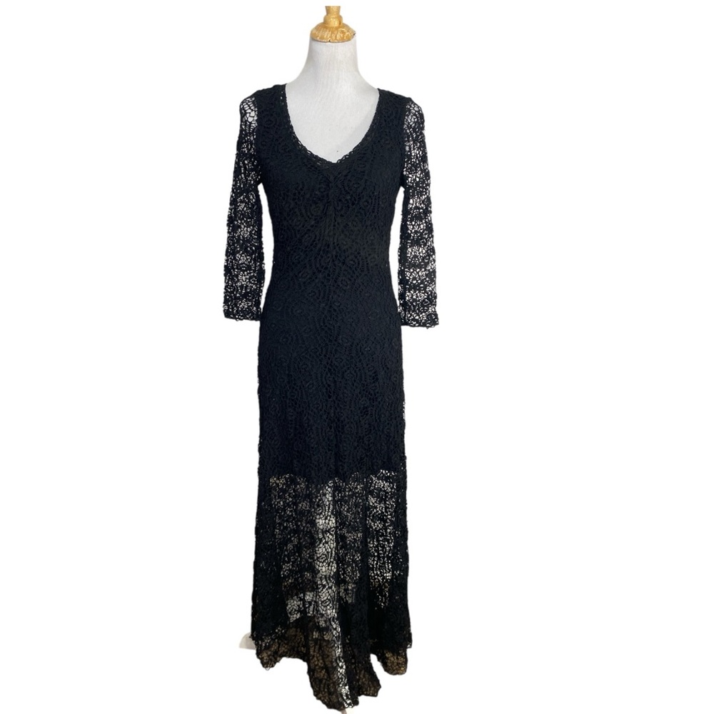 NWT Elana Kattan Black Net Maxi Dress with V-Neck and 3/4 Sleeves Lined Size M
